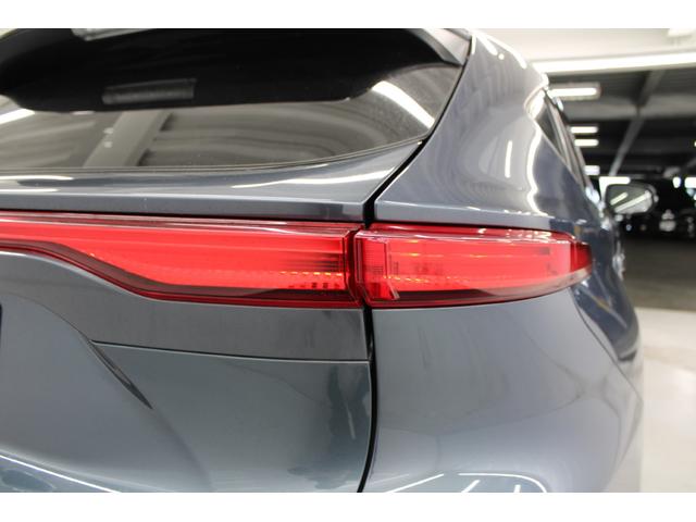 ハリアー Ｓ　禁煙車　純正８インチディスプレイオーディオ　Ｂカメラ　フルセグ　トヨタセーフティセンス　ＬＥＤヘッドライト　ビルトインＥＴＣ　レーダークルーズコントロール　オートマチックハイビーム　クリアランスソナー（18枚目）