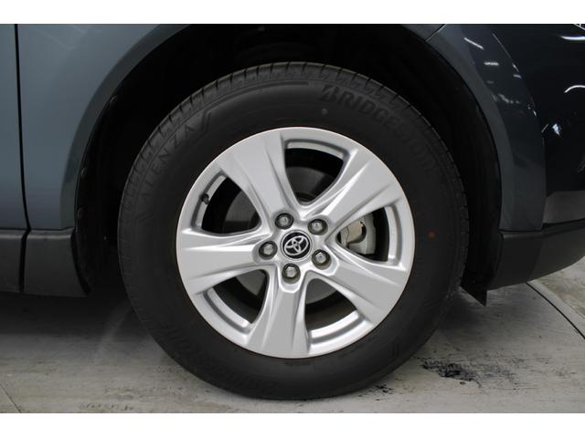 ハリアー Ｓ　禁煙車　純正８インチディスプレイオーディオ　Ｂカメラ　フルセグ　トヨタセーフティセンス　ＬＥＤヘッドライト　ビルトインＥＴＣ　レーダークルーズコントロール　オートマチックハイビーム　クリアランスソナー（19枚目）