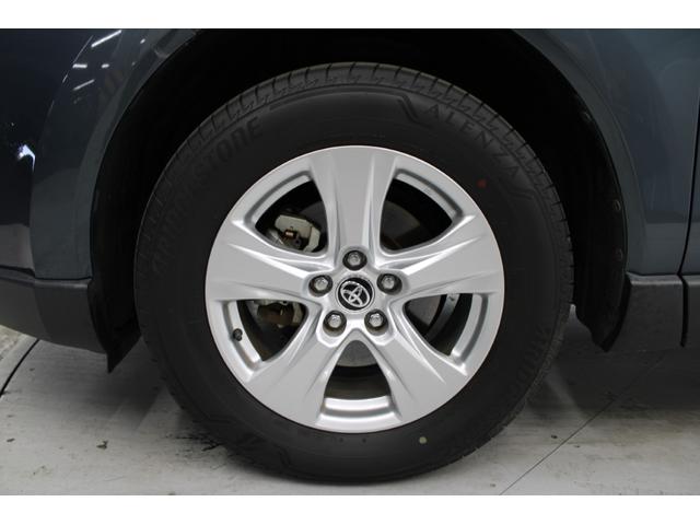 ハリアー Ｓ　禁煙車　純正８インチディスプレイオーディオ　Ｂカメラ　フルセグ　トヨタセーフティセンス　ＬＥＤヘッドライト　ビルトインＥＴＣ　レーダークルーズコントロール　オートマチックハイビーム　クリアランスソナー（20枚目）