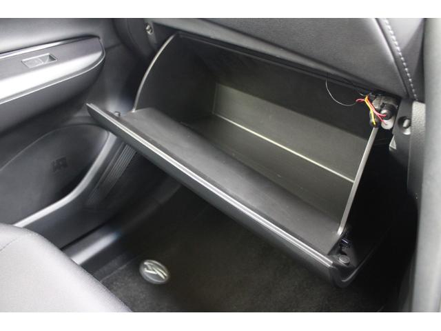 ハリアー Ｓ　禁煙車　純正８インチディスプレイオーディオ　Ｂカメラ　フルセグ　トヨタセーフティセンス　ＬＥＤヘッドライト　ビルトインＥＴＣ　レーダークルーズコントロール　オートマチックハイビーム　クリアランスソナー（71枚目）