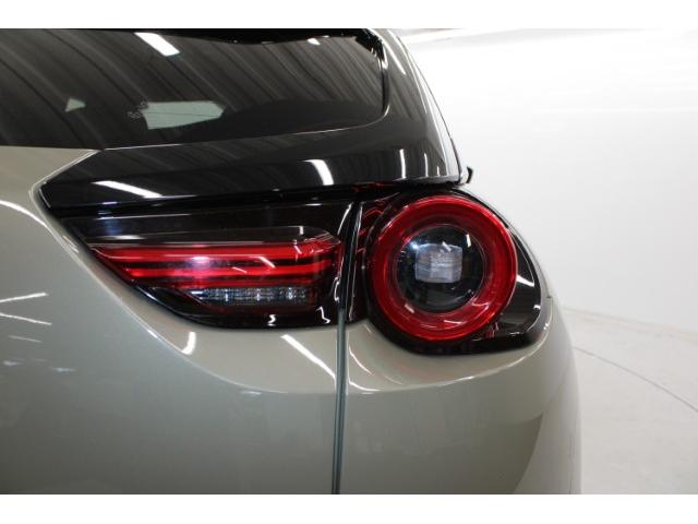 ＭＸ－３０ インダストリアルクラシック　禁煙車　純正８．８型ディスプレイ　全周囲カメラ　フルセグ　レーダークルーズ　セーフティＰＫＧ　アダプティブＬＥＤヘッドランプ　ブラウン内装　衝突軽減　ＢＳＭ　パワーシート　シートヒーター　ＥＴＣ（24枚目）