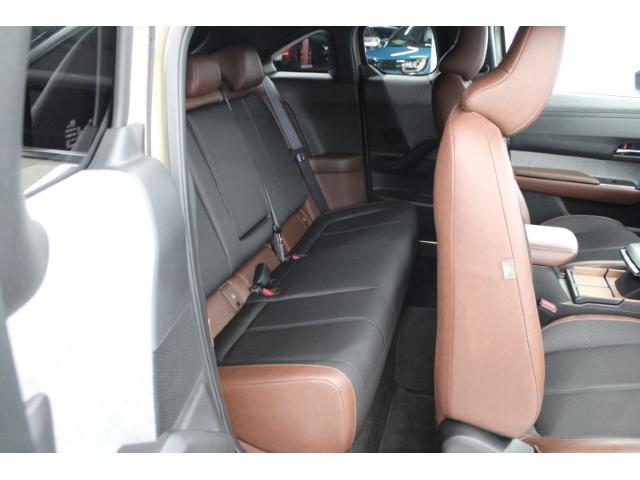 ＭＸ－３０ インダストリアルクラシック　禁煙車　純正８．８型ディスプレイ　全周囲カメラ　フルセグ　レーダークルーズ　セーフティＰＫＧ　アダプティブＬＥＤヘッドランプ　ブラウン内装　衝突軽減　ＢＳＭ　パワーシート　シートヒーター　ＥＴＣ（30枚目）