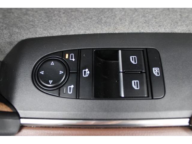 ＭＸ－３０ インダストリアルクラシック　禁煙車　純正８．８型ディスプレイ　全周囲カメラ　フルセグ　レーダークルーズ　セーフティＰＫＧ　アダプティブＬＥＤヘッドランプ　ブラウン内装　衝突軽減　ＢＳＭ　パワーシート　シートヒーター　ＥＴＣ（49枚目）