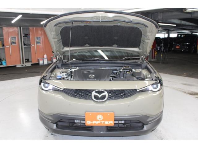 ＭＸ－３０ インダストリアルクラシック　禁煙車　純正８．８型ディスプレイ　全周囲カメラ　フルセグ　レーダークルーズ　セーフティＰＫＧ　アダプティブＬＥＤヘッドランプ　ブラウン内装　衝突軽減　ＢＳＭ　パワーシート　シートヒーター　ＥＴＣ（74枚目）