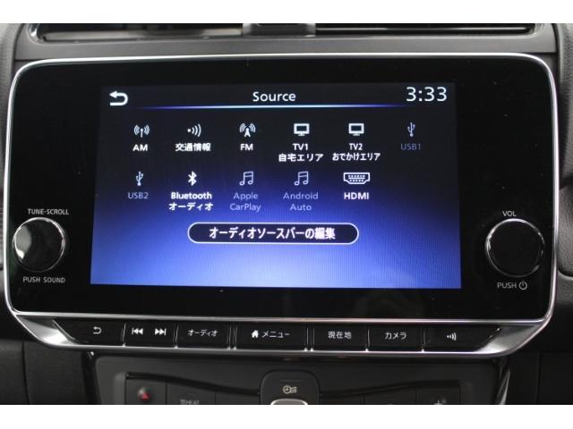 リーフ ｅ＋　Ｇ　禁煙車　ツートンルーフ　ＢＯＳＥサウンド　純正９インチナビ　ブラインドスポットモニター　プロパイロット　アラウンドビューモニター　ビルトインＥＴＣ２．０　ステアリングヒーター　シートヒーター（5枚目）