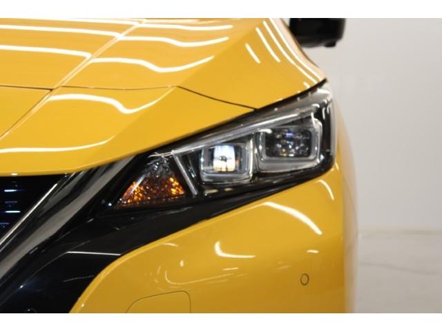 リーフ Ｘ　Ｖセレクション　禁煙車　ツートーンルーフ　純正ナビ　フルセグ　全周囲カメラ　プロパイロット　レーダークルーズ　シートヒーター　ＬＥＤヘッド　ｅ－ｐｅｄａｌ　純正１７インチＡＷ　クリアランスソナー　ＥＴＣ２．０（15枚目）
