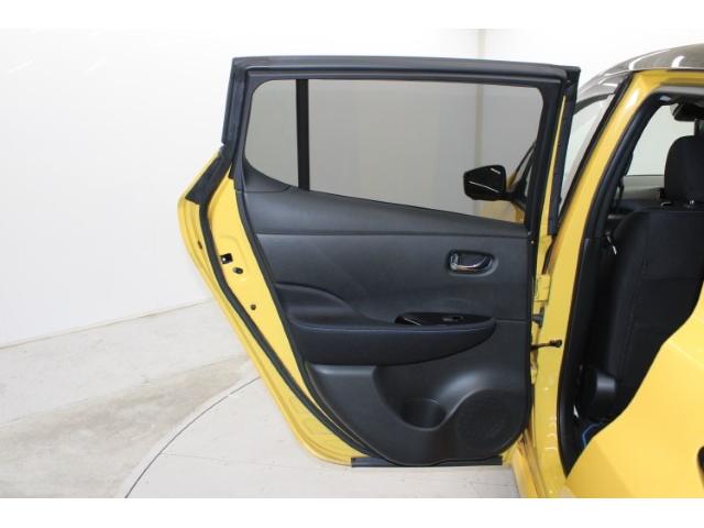 リーフ Ｘ　Ｖセレクション　禁煙車　ツートーンルーフ　純正ナビ　フルセグ　全周囲カメラ　プロパイロット　レーダークルーズ　シートヒーター　ＬＥＤヘッド　ｅ－ｐｅｄａｌ　純正１７インチＡＷ　クリアランスソナー　ＥＴＣ２．０（38枚目）