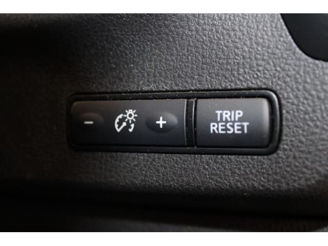 リーフ Ｘ　Ｖセレクション　禁煙車　ツートーンルーフ　純正ナビ　フルセグ　全周囲カメラ　プロパイロット　レーダークルーズ　シートヒーター　ＬＥＤヘッド　ｅ－ｐｅｄａｌ　純正１７インチＡＷ　クリアランスソナー　ＥＴＣ２．０（55枚目）