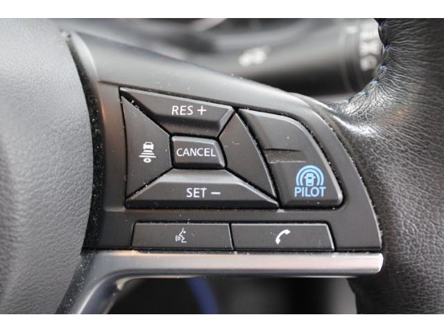 リーフ Ｘ　Ｖセレクション　禁煙車　ツートーンルーフ　純正ナビ　フルセグ　全周囲カメラ　プロパイロット　レーダークルーズ　シートヒーター　ＬＥＤヘッド　ｅ－ｐｅｄａｌ　純正１７インチＡＷ　クリアランスソナー　ＥＴＣ２．０（57枚目）