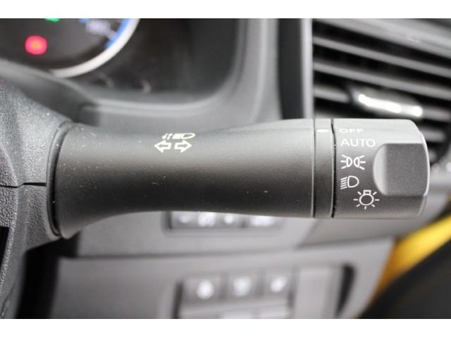 リーフ Ｘ　Ｖセレクション　禁煙車　ツートーンルーフ　純正ナビ　フルセグ　全周囲カメラ　プロパイロット　レーダークルーズ　シートヒーター　ＬＥＤヘッド　ｅ－ｐｅｄａｌ　純正１７インチＡＷ　クリアランスソナー　ＥＴＣ２．０（59枚目）