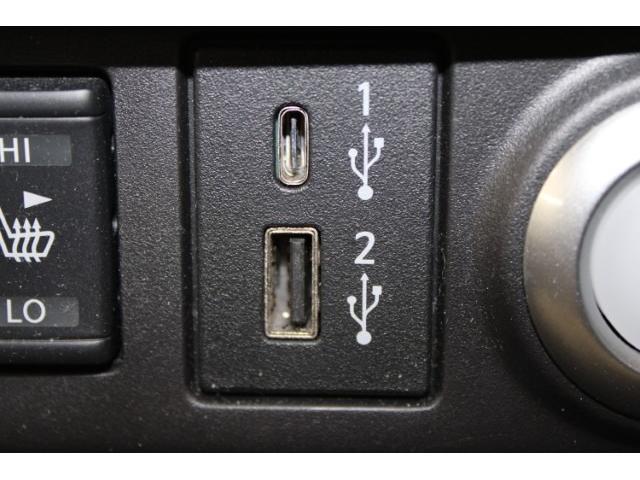 リーフ Ｘ　Ｖセレクション　禁煙車　ツートーンルーフ　純正ナビ　フルセグ　全周囲カメラ　プロパイロット　レーダークルーズ　シートヒーター　ＬＥＤヘッド　ｅ－ｐｅｄａｌ　純正１７インチＡＷ　クリアランスソナー　ＥＴＣ２．０（64枚目）