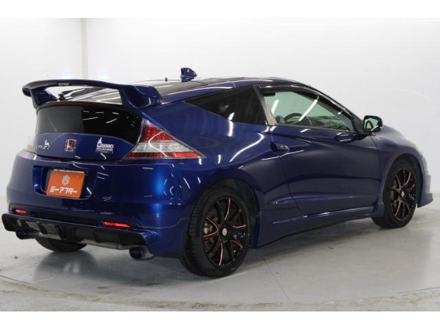 ＣＲ－Ｚ 日本カーオブザイヤー受賞記念車　禁煙車　無限フルエアロ　無限リアスポイラー　純正ナビ　バックカメラ　社外１７インチアルミホイール　６速ＡＴ　ビルトインＥＴＣ　ハーフレザー　ＨＩＤヘッドライト　フォグライト　カーオブザイヤー記念色（10枚目）