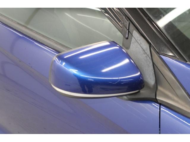 ＣＲ－Ｚ 日本カーオブザイヤー受賞記念車　禁煙車　無限フルエアロ　無限リアスポイラー　純正ナビ　バックカメラ　社外１７インチアルミホイール　６速ＡＴ　ビルトインＥＴＣ　ハーフレザー　ＨＩＤヘッドライト　フォグライト　カーオブザイヤー記念色（19枚目）