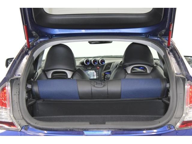 ＣＲ－Ｚ 日本カーオブザイヤー受賞記念車　禁煙車　無限フルエアロ　無限リアスポイラー　純正ナビ　バックカメラ　社外１７インチアルミホイール　６速ＡＴ　ビルトインＥＴＣ　ハーフレザー　ＨＩＤヘッドライト　フォグライト　カーオブザイヤー記念色（28枚目）