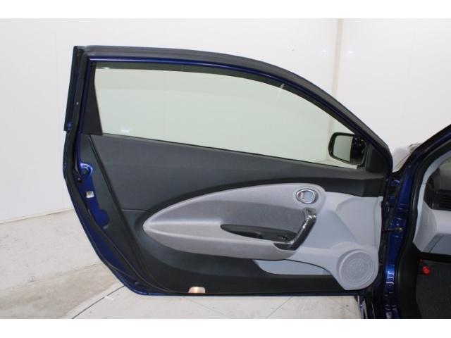 ＣＲ－Ｚ 日本カーオブザイヤー受賞記念車　禁煙車　無限フルエアロ　無限リアスポイラー　純正ナビ　バックカメラ　社外１７インチアルミホイール　６速ＡＴ　ビルトインＥＴＣ　ハーフレザー　ＨＩＤヘッドライト　フォグライト　カーオブザイヤー記念色（35枚目）