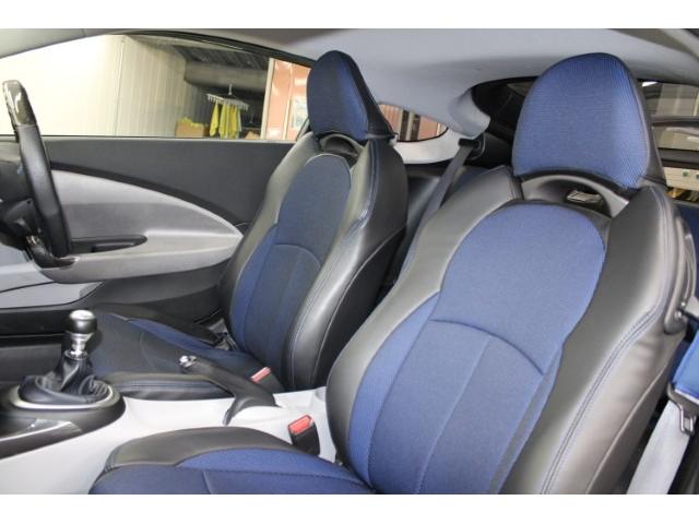 ＣＲ－Ｚ 日本カーオブザイヤー受賞記念車　禁煙車　無限フルエアロ　無限リアスポイラー　純正ナビ　バックカメラ　社外１７インチアルミホイール　６速ＡＴ　ビルトインＥＴＣ　ハーフレザー　ＨＩＤヘッドライト　フォグライト　カーオブザイヤー記念色（37枚目）