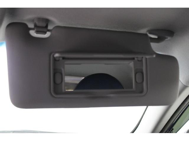 ＣＲ－Ｚ 日本カーオブザイヤー受賞記念車　禁煙車　無限フルエアロ　無限リアスポイラー　純正ナビ　バックカメラ　社外１７インチアルミホイール　６速ＡＴ　ビルトインＥＴＣ　ハーフレザー　ＨＩＤヘッドライト　フォグライト　カーオブザイヤー記念色（43枚目）