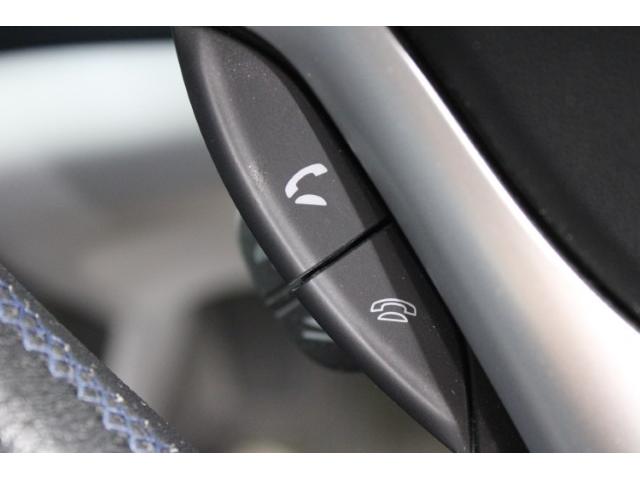 ＣＲ－Ｚ 日本カーオブザイヤー受賞記念車　禁煙車　無限フルエアロ　無限リアスポイラー　純正ナビ　バックカメラ　社外１７インチアルミホイール　６速ＡＴ　ビルトインＥＴＣ　ハーフレザー　ＨＩＤヘッドライト　フォグライト　カーオブザイヤー記念色（57枚目）