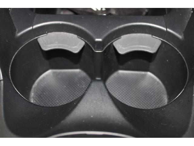 ＣＲ－Ｚ 日本カーオブザイヤー受賞記念車　禁煙車　無限フルエアロ　無限リアスポイラー　純正ナビ　バックカメラ　社外１７インチアルミホイール　６速ＡＴ　ビルトインＥＴＣ　ハーフレザー　ＨＩＤヘッドライト　フォグライト　カーオブザイヤー記念色（68枚目）