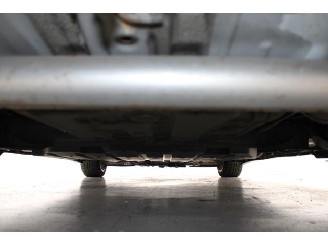 ＣＲ－Ｚ 日本カーオブザイヤー受賞記念車　禁煙車　無限フルエアロ　無限リアスポイラー　純正ナビ　バックカメラ　社外１７インチアルミホイール　６速ＡＴ　ビルトインＥＴＣ　ハーフレザー　ＨＩＤヘッドライト　フォグライト　カーオブザイヤー記念色（72枚目）