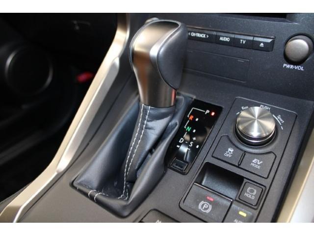 ＮＸ ＮＸ３００ｈ　Ｉパッケージ　後期型／純正ナビ／地デジ／全周囲カメラ／ムーンルーフ／電動Ｒドア／衝突軽減／レーダークルーズ／三眼ＬＥＤ／（60枚目）