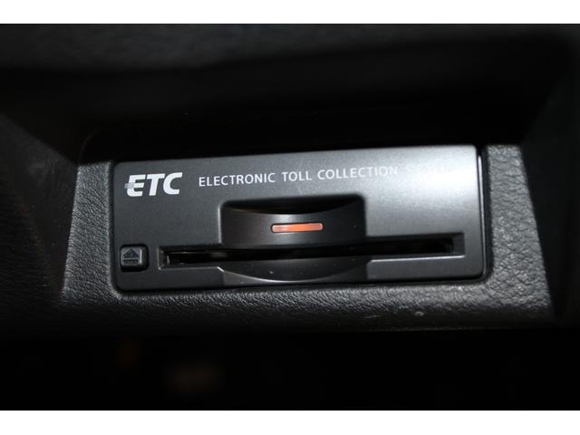 スカイライン 350GT ハイブリッド タイプSP 禁煙車 純正8インチナビ フルセグ 全周囲カメラ プロパイロット レーダークルーズ 障害物センサー 黒革シート 電動シート シートヒーター 純正19インチAW 電動チルトステアリング LED ETC(51枚目)