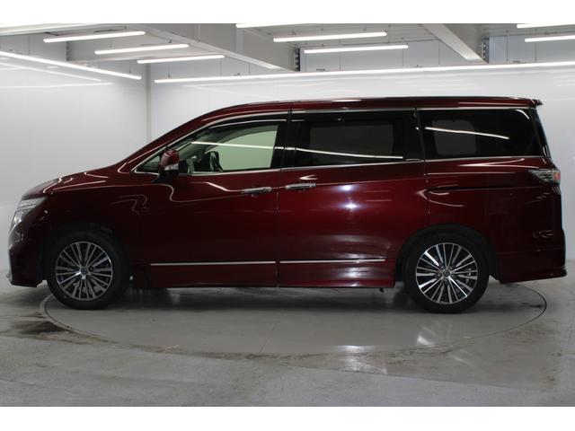 エルグランド 250ハイウェイスタープレミアム 後期型 純正10インチナビ アラウンドビューモニター 電動リアゲート 両側電動スライドドア シートヒーター アダプティプクルーズコントロール LEDヘッドライト 黒革シート クリアランスソナー(9枚目)