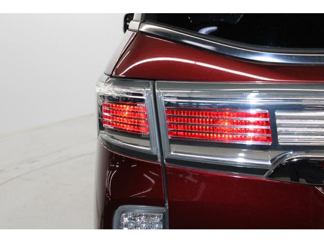 エルグランド 250ハイウェイスタープレミアム 後期型 純正10インチナビ アラウンドビューモニター 電動リアゲート 両側電動スライドドア シートヒーター アダプティプクルーズコントロール LEDヘッドライト 黒革シート クリアランスソナー(24枚目)