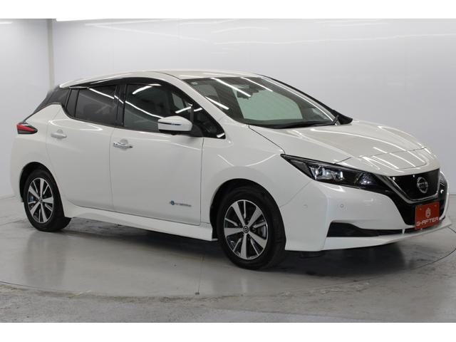 リーフ X 禁煙車 純正ナビ フルセグ アラウンドビューモニター シートヒーター 衝突軽減ブレーキ ステアリングヒーター オートクルーズコントロール ビルトインETC LEDヘッドライト クリアランスソナー(6枚目)