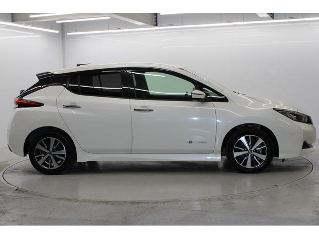 リーフ X 禁煙車 純正ナビ フルセグ アラウンドビューモニター シートヒーター 衝突軽減ブレーキ ステアリングヒーター オートクルーズコントロール ビルトインETC LEDヘッドライト クリアランスソナー(7枚目)