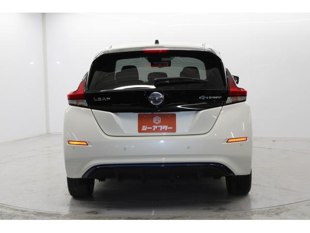 リーフ X 禁煙車 純正ナビ フルセグ アラウンドビューモニター シートヒーター 衝突軽減ブレーキ ステアリングヒーター オートクルーズコントロール ビルトインETC LEDヘッドライト クリアランスソナー(9枚目)