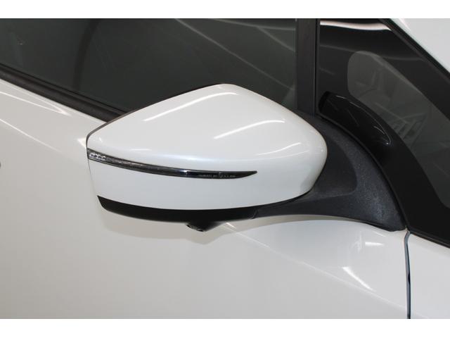 リーフ X 禁煙車 純正ナビ フルセグ アラウンドビューモニター シートヒーター 衝突軽減ブレーキ ステアリングヒーター オートクルーズコントロール ビルトインETC LEDヘッドライト クリアランスソナー(17枚目)