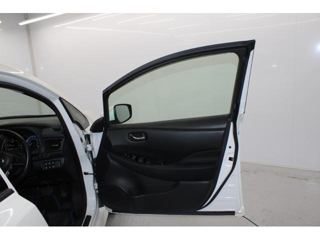 リーフ X 禁煙車 純正ナビ フルセグ アラウンドビューモニター シートヒーター 衝突軽減ブレーキ ステアリングヒーター オートクルーズコントロール ビルトインETC LEDヘッドライト クリアランスソナー(27枚目)