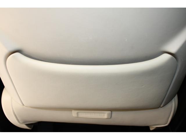 アルファード 2.5G 後期型 禁煙 3眼LEDヘッド 純正10インチナビ 後席12.1インチナビ バックカメラ フルセグ デジタルインナーミラー 両側電動スライドドア トヨタセーフティセンス レーダークルーズコントロール(42枚目)