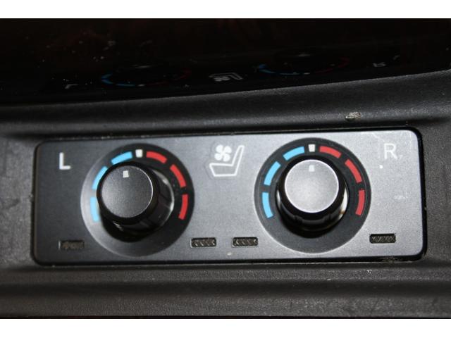 アルファード 2.5G 後期型 禁煙 3眼LEDヘッド 純正10インチナビ 後席12.1インチナビ バックカメラ フルセグ デジタルインナーミラー 両側電動スライドドア トヨタセーフティセンス レーダークルーズコントロール(69枚目)