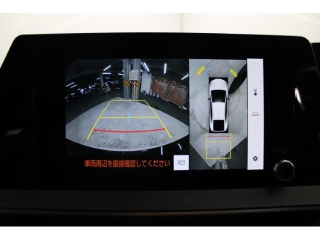 プリウス Ｕ　禁煙車　セーフティパッケージＩＩＩ　グラディエントブラック内装　全周囲カメラ　１００Ｖ電源　ステアリングヒーター　クリアランスソナー　ＢＳＭ　ＥＴＣ２．０　衝突軽減ブレーキ　オートマッチハイビーム（5枚目）