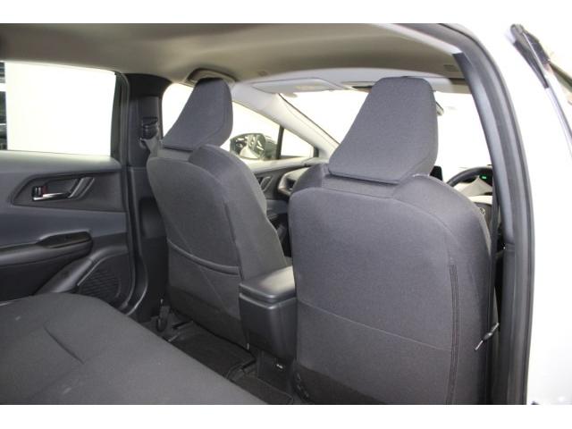 プリウス Ｕ　禁煙車　セーフティパッケージＩＩＩ　グラディエントブラック内装　全周囲カメラ　１００Ｖ電源　ステアリングヒーター　クリアランスソナー　ＢＳＭ　ＥＴＣ２．０　衝突軽減ブレーキ　オートマッチハイビーム（35枚目）