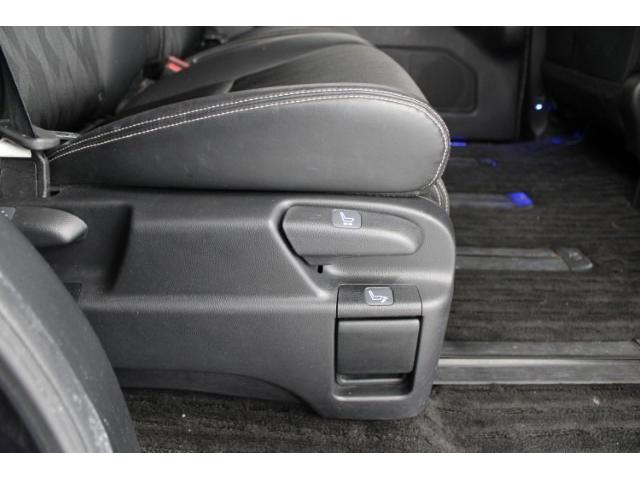 オデッセイ アブソルート・EXホンダセンシング 後期型 禁煙車 純正9インチナビ 11.6インチ後席モニター フルセグ 全周囲カメラ 純正18インチAW 両側電動スライドドア レーダークルーズ 衝突軽減 障害物センサー BSM LED(41枚目)