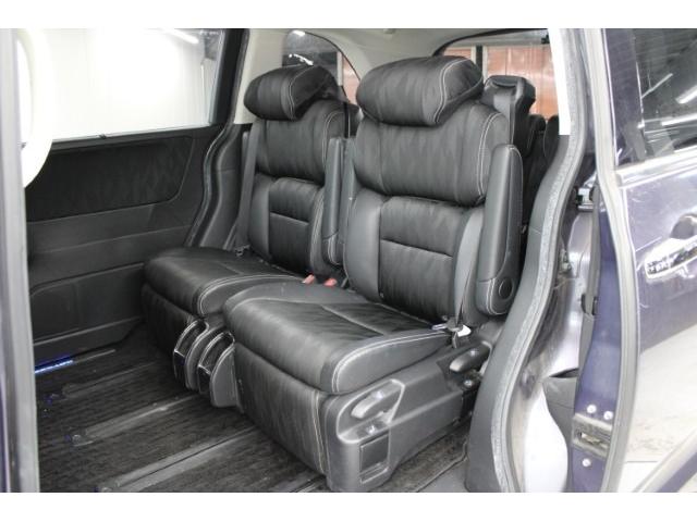 オデッセイ アブソルート・EXホンダセンシング 後期型 禁煙車 純正9インチナビ 11.6インチ後席モニター フルセグ 全周囲カメラ 純正18インチAW 両側電動スライドドア レーダークルーズ 衝突軽減 障害物センサー BSM LED(55枚目)