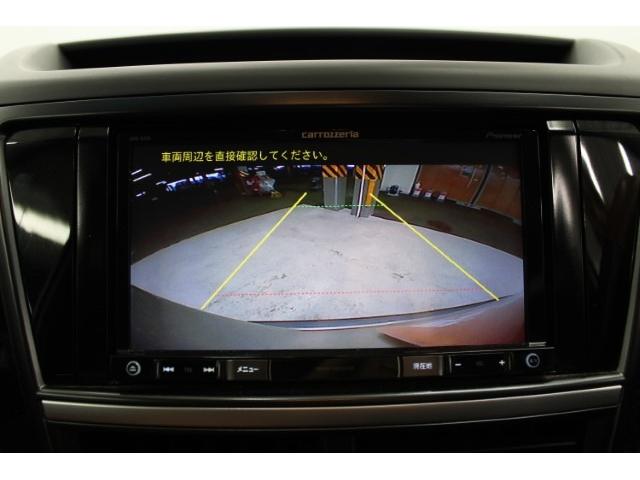 エクシーガクロスオーバー７ ２．５ｉアイサイト　禁煙車　カロッツェリアナビ　フルセグ　バックカメラ　アイサイトＶｅｒ２　レーダークルーズ　ハーフレザー　タン内装　シートヒーター　パワーシート　パドルシフト　ルーフレール　純正１７インチＡＷ　ＥＴＣ（5枚目）