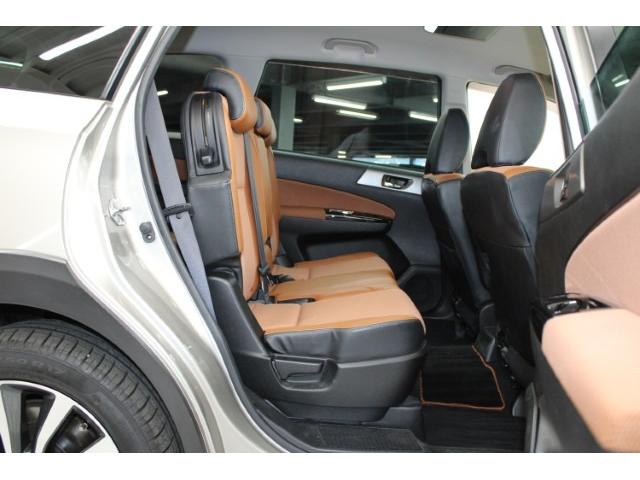 エクシーガクロスオーバー７ ２．５ｉアイサイト　禁煙車　カロッツェリアナビ　フルセグ　バックカメラ　アイサイトＶｅｒ２　レーダークルーズ　ハーフレザー　タン内装　シートヒーター　パワーシート　パドルシフト　ルーフレール　純正１７インチＡＷ　ＥＴＣ（40枚目）