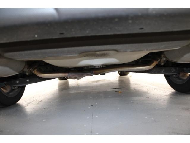 エクシーガクロスオーバー７ ２．５ｉアイサイト　禁煙車　カロッツェリアナビ　フルセグ　バックカメラ　アイサイトＶｅｒ２　レーダークルーズ　ハーフレザー　タン内装　シートヒーター　パワーシート　パドルシフト　ルーフレール　純正１７インチＡＷ　ＥＴＣ（77枚目）