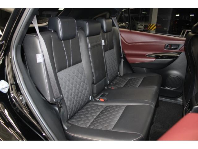 ハリアー プレミアム 後期 禁煙 純正9インチナビ フルセグ バックカメラ 電動Rゲート トヨタセーフティセンス レーダークルーズコントロール ハーフレザーシート オートホールド LEDヘッドライト ビルトインETC2.0(20枚目)