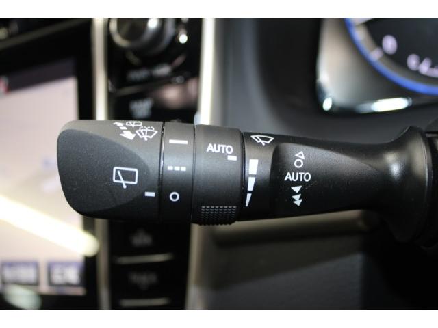 ハリアー プレミアム 後期 禁煙 純正9インチナビ フルセグ バックカメラ 電動Rゲート トヨタセーフティセンス レーダークルーズコントロール ハーフレザーシート オートホールド LEDヘッドライト ビルトインETC2.0(31枚目)