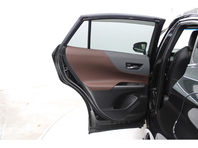 ハリアー Ｚ　レザーパッケージ　禁煙車　モデリスタフルエアロ　純正１２．３型ナビ　全周囲カメラ　フルセグ　ＪＢＬサウンド　セーフティセンス　レーダークルーズ　黒本革シート　シートヒーター　ベンチレーション　パワーシート　ＨＵＤ（44枚目）