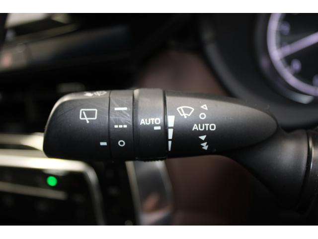 ハリアー Ｚ　レザーパッケージ　禁煙車　モデリスタフルエアロ　純正１２．３型ナビ　全周囲カメラ　フルセグ　ＪＢＬサウンド　セーフティセンス　レーダークルーズ　黒本革シート　シートヒーター　ベンチレーション　パワーシート　ＨＵＤ（61枚目）