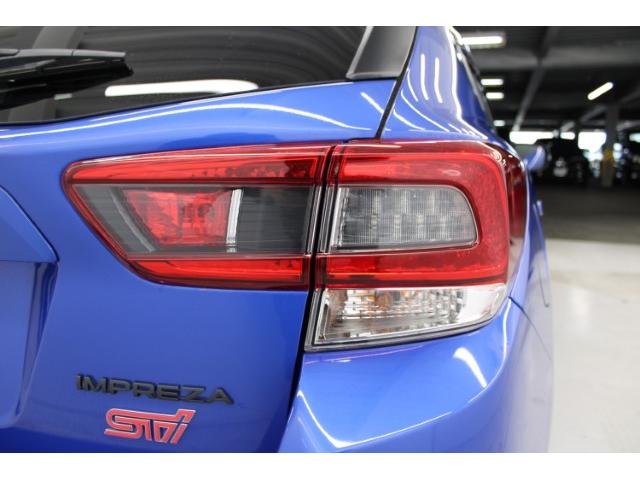 インプレッサスポーツ ＳＴＩスポーツ　後期　禁煙車　ＡＬＰＩＮＥナビ　フルセグ　フロントサイドバックカメラ　アイサイトセーフティプラス　ＢＳＭ　レーダークルーズ　レーンアシスト　パワーシート　アダプティブヘッドライト　純正１８インチＡＷ（20枚目）
