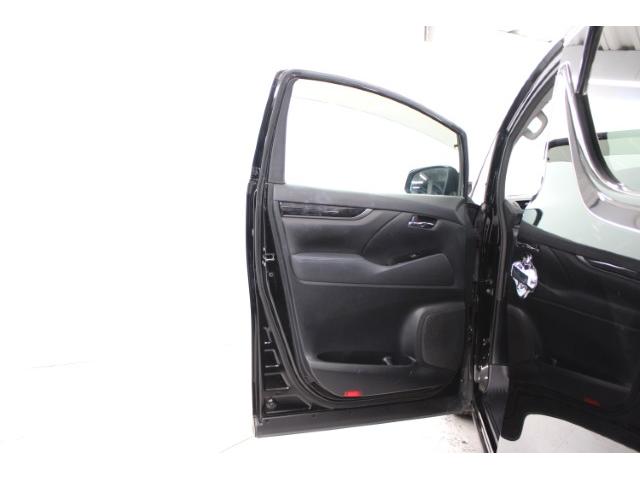 アルファード ２．５Ｓ　後期型　禁煙車　イクリプスナビ　フルセグ　バックカメラ　トヨタセーフティセンス　レーダークルーズコントロール　片側電動スライドドア　レーンアシスト　オートマチックハイビーム　純正１８インチＡＷ　ＥＴＣ（43枚目）