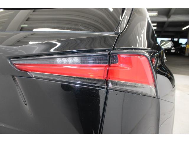 NX NX300 Fスポーツ 後期型 禁煙車 ムーンルーフ 純正10.3インチディスプレイ サイド・バックカメラ 本革シート ETC2.0 三眼LEDヘッドライト ステアリングヒーター アダプティブヘッドライト シートエアコン(20枚目)