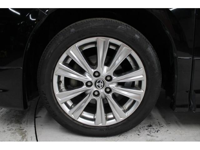 アルファード ２．５Ｓ　タイプゴールド　後期型　禁煙車　フルモデリスタ　三眼ＬＥＤヘッドライト　１３．３インチフリップダウンモニター　９インチ純正ディスプレイ　バックカメラ　アダプティブヘッドライト　両側電動ドア　レーダークルーズ（21枚目）